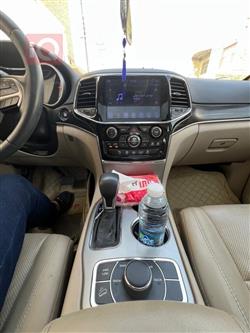 جيب جراند شيروكي